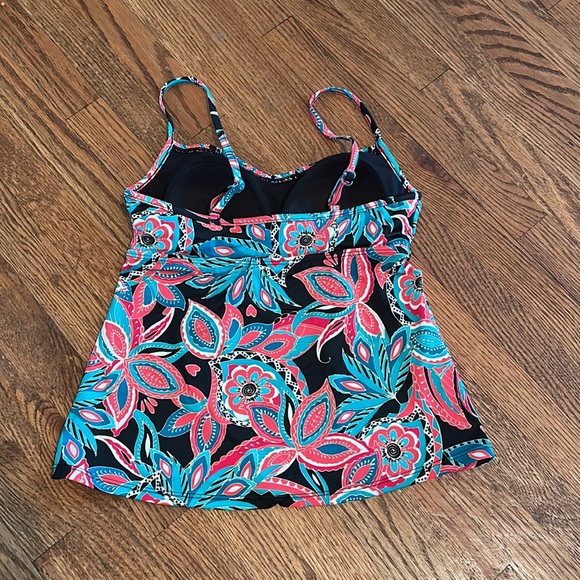 🔥3for$10 | Swim Top | Size Small - Picture 2 of 6